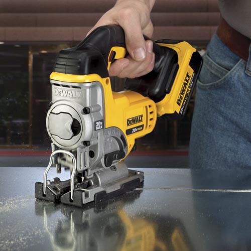 DEWALT 20V MAX XR Lithium-Ion Jigsaw Kit - DCS331M1 - Image 5