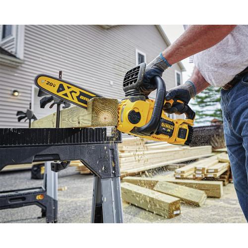 DEWALT 20V MAX XR 5.0 Ah Brushless Lithium-Ion 12 in. Compact Chainsaw Kit - DCCS620P1 - Image 4