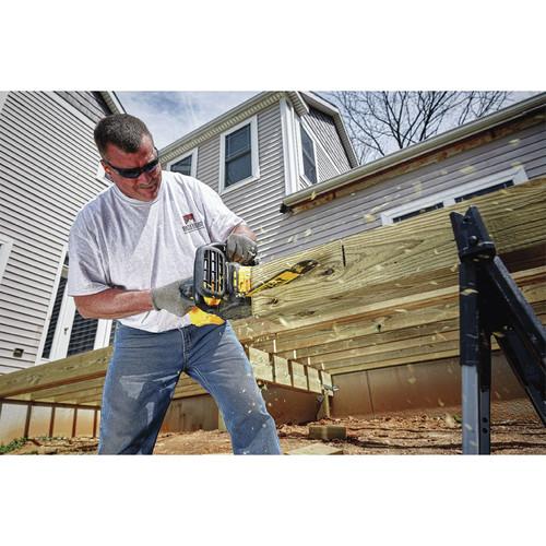 DEWALT 20V MAX XR 5.0 Ah Brushless Lithium-Ion 12 in. Compact Chainsaw Kit - DCCS620P1 - Image 7