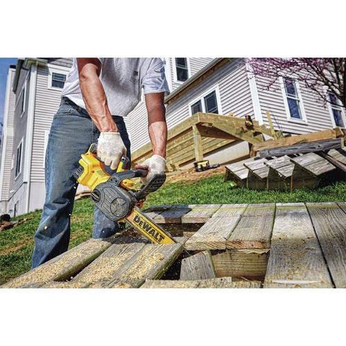 DEWALT 20V MAX XR 5.0 Ah Brushless Lithium-Ion 12 in. Compact Chainsaw Kit - DCCS620P1 - Image 8