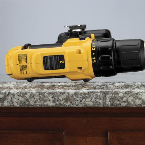 DEWALT 12V MAX Lithium-Ion 3/8 in. Cordless Drill Driver Kit with Keyless Chuck (1.5 Ah) - DCD710S2 - Image 5