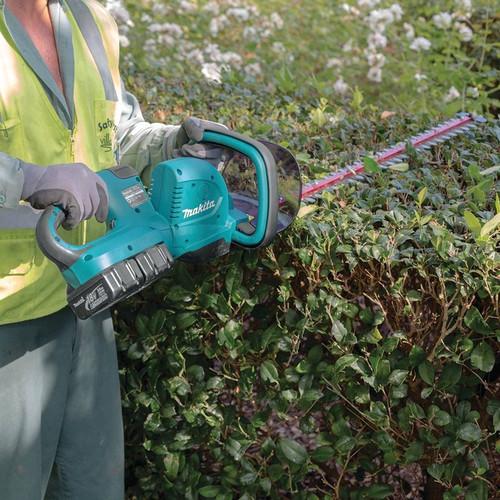 Makita 18V X2 LXT Cordless Lithium-Ion (36V) Hedge Trimmer (Tool Only) - XHU04Z - Image 4