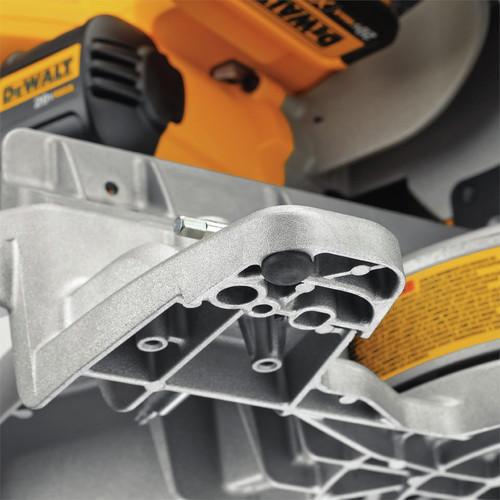 DEWALT 20V MAX Cordless Lithium-Ion 7-1/4 in. Sliding Compound Miter Saw Kit - DCS361M1 - Image 20