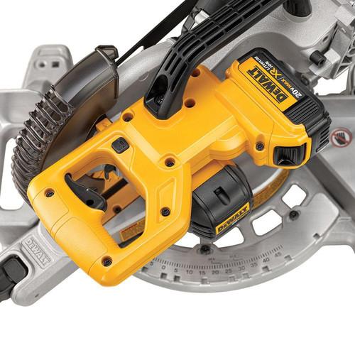 DEWALT 20V MAX Cordless Lithium-Ion 7-1/4 in. Sliding Compound Miter Saw Kit - DCS361M1 - Image 3