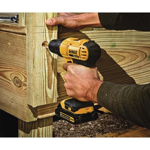 DEWALT 20V MAX Lithium-Ion Compact 1/2 in. Cordless Drill Driver Kit (1.3 Ah) - DCD771C2 - Image 3