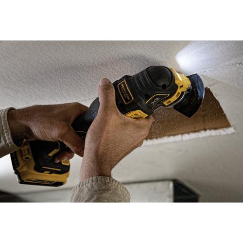 DEWALT 20V MAX XR Lithium-Ion Brushless Oscillating Multi-Tool Kit - DCS355D1 - Image 4