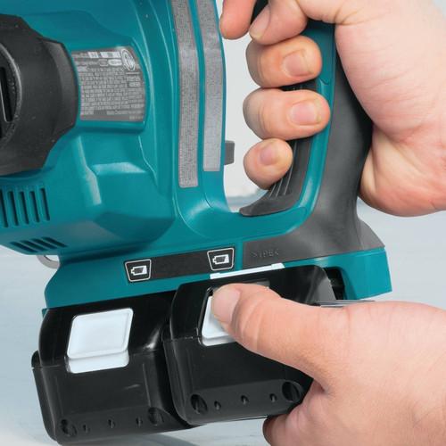 Makita 18V X2 LXT 5.0 Ah 12 in. Chainsaw Kit - XCU02PT - Image 5