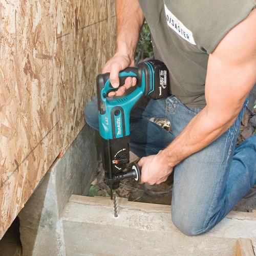 Makita 18V LXT Lithium-Ion 7/8 in. Rotary Hammer (Tool Only) - XRH03Z - Image 3