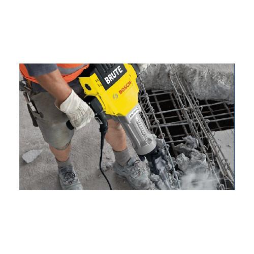 Bosch 15 Amp 1-1/8 in. Hex Brute Breaker Hammer Kit - BH2760VCB - Image 2
