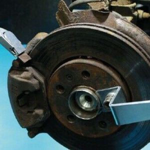 Tool for Removing Corrosion and lip build up Brakes Discs Hubs BOLT ON TO HUB