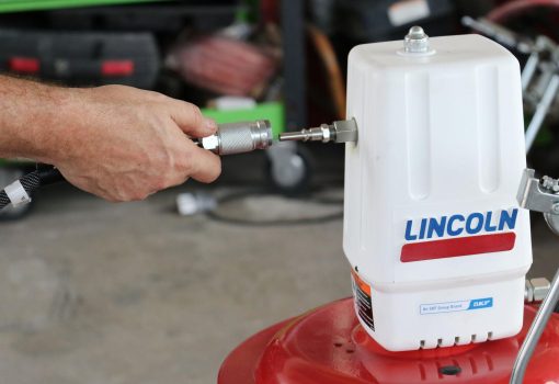 Lincoln 917 High Pressure 50:1 Pneumatic Air Operated 120 lb. Drum Barrel Pump - Image 4