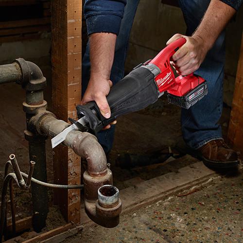Milwaukee 2720-20 M18 FUEL Lithium-Ion Sawzall Reciprocating Saw (Tool Only) - Image 4