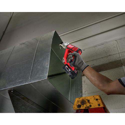 Milwaukee 2635-20 M18 Li-Ion 18 Gauge Double Cut Shear (Tool Only) - Image 3