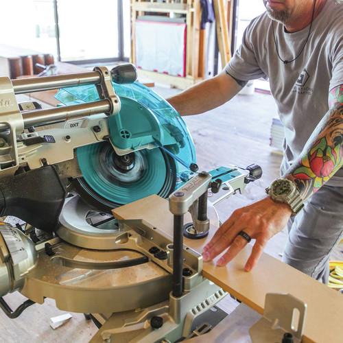 Makita 18V X2 LXT Lithium-Ion (36V) Brushless Cordless 12 in. Dual-Bevel Sliding Compound Miter Saw with AWS and Laser (Tool Only) - XSL08Z - Image 17