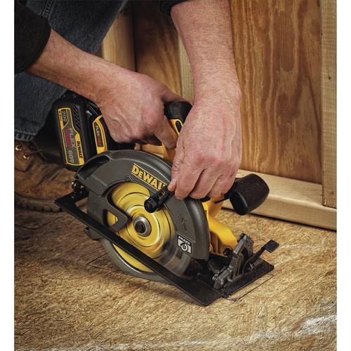 Factory Reconditioned DEWALT 60V MAX Cordless Lithium-Ion 7-1/4 in. Circular Saw Kit with FlexVolt Battery - DCS575T1R - Image 7