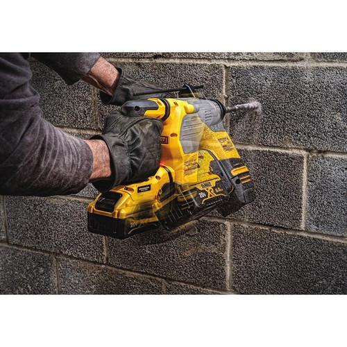 DEWALT 20V MAX XR Cordless Lithium-Ion 1-1/8 in. L-Shape SDS-Plus Rotary Hammer Kit - DCH293R2 - Image 7