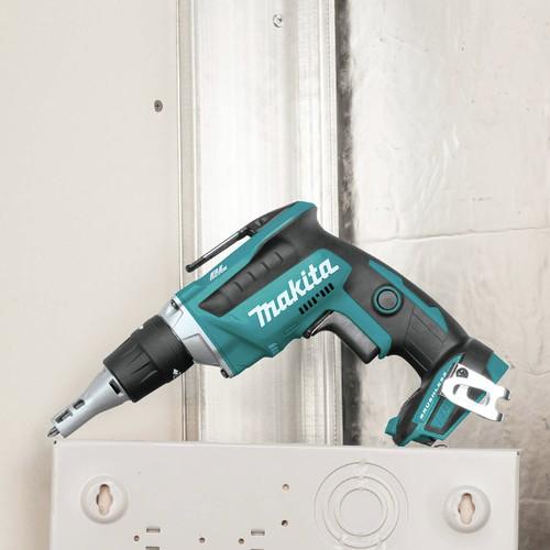 Makita 18V LXT Lithium-Ion 15-Pc. Combo Kit (3.0Ah) - XT1501 - Image 26