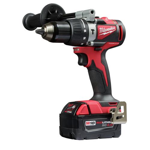 Milwaukee 2902-22 M18 Lithium-Ion Brushless 1/2 in. Cordless Hammer Drill Kit (2 Ah) - Image 3