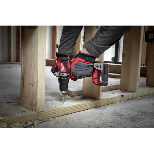Milwaukee 2902-22 M18 Lithium-Ion Brushless 1/2 in. Cordless Hammer Drill Kit (2 Ah) - Image 7