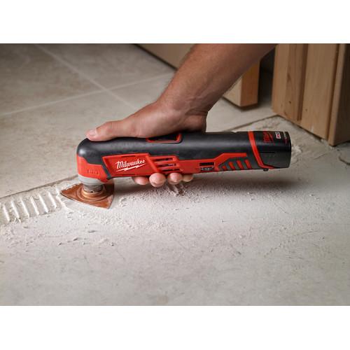 Milwaukee 2426-22 M12 Cordless Lithium-Ion Multi-Tool Kit - Image 10