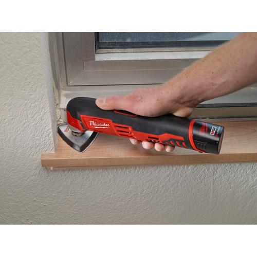 Milwaukee 2426-22 M12 Cordless Lithium-Ion Multi-Tool Kit - Image 14