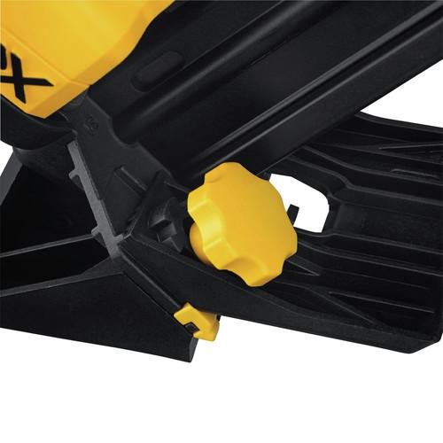 DEWALT 20V MAX XR 18 Gauge Flooring Stapler (Tool Only) - DCN682B - Image 7
