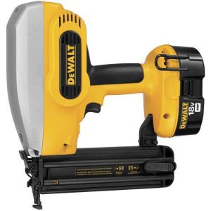 DEWALT 18V XRP Cordless 18-Gauge 5/8 in. – 2 in. Brad Nailer Kit - DC608K