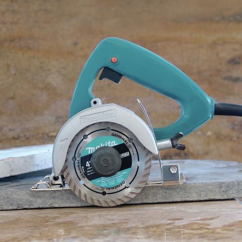 Makita 4100NHX1 4-3/8 in. Masonry Saw with 1 Free Diamond Blade - Image 3