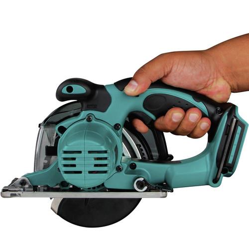 Makita 18V LXT Cordless Lithium-Ion 5-3/8 in. Metal Cutting Saw with Electric Brake and Chip Collector (Tool Only) - XSC03Z - Image 6