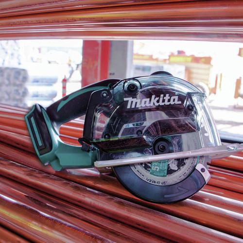 Makita 18V LXT Cordless Lithium-Ion 5-3/8 in. Metal Cutting Saw with Electric Brake and Chip Collector (Tool Only) - XSC03Z - Image 7