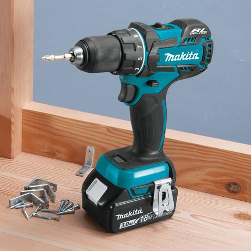 Makita 18V LXT Lithium-Ion Brushless Compact 1/2 in. Cordless Drill Driver Kit (3 Ah) - XFD061 - Image 5