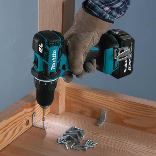 Makita 18V LXT Lithium-Ion Brushless Compact 1/2 in. Cordless Drill Driver Kit (3 Ah) - XFD061 - Image 6