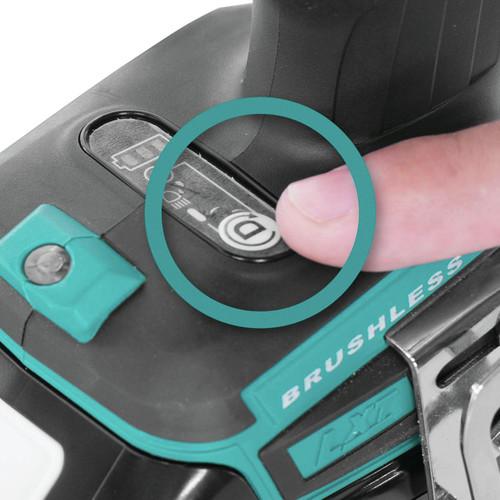 Makita 18V LXT 5 Ah Lithium-Ion Screwdriver – Cut-Out Tool Combo Kit with Collated Autofeed Screwdriver Magazine - XT255TX2 - Image 10