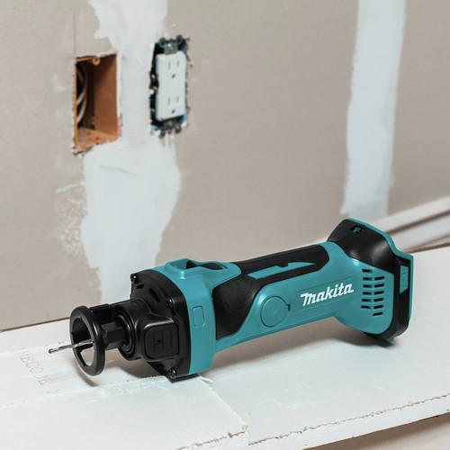 Makita 18V LXT 5 Ah Lithium-Ion Screwdriver – Cut-Out Tool Combo Kit with Collated Autofeed Screwdriver Magazine - XT255TX2 - Image 12
