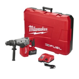 Milwaukee 2717-21HD M18 FUEL 9.0 Ah Cordless Lithium-Ion 1-9/16 in. Rotary Hammer Kit