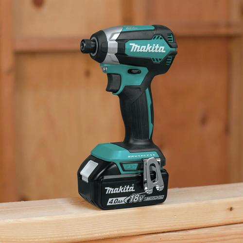 Makita 18V LXT Lithium-Ion Brushless Cordless 3-Pc. Combo Kit (4.0Ah-2.0Ah) - XT333X1 - Image 12