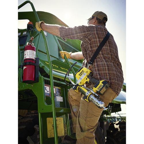 DEWALT 20V MAX Cordless Lithium-Ion Grease Gun - DCGG571M1 - Image 11