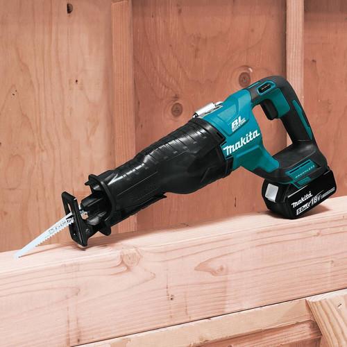 Makita 18V LXT Cordless 5.0 Ah Lithium-Ion Brushless 4-Piece Combo Kit - XT450T - Image 11