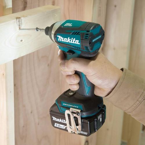 Makita 18V LXT Cordless 5.0 Ah Lithium-Ion Brushless 4-Piece Combo Kit - XT450T - Image 7
