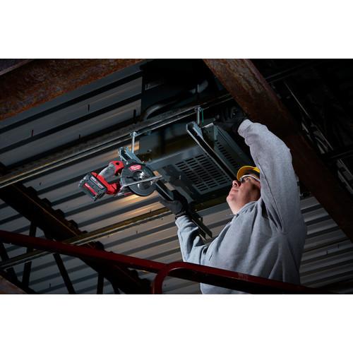 Milwaukee 2782-22 M18 FUEL 5.0 Ah Cordless Lithium-Ion FUEL Metal Cutting Circular Saw Kit - Image 6