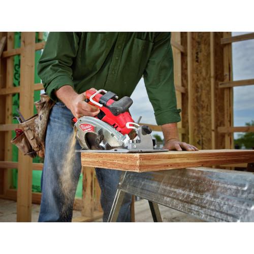 Milwaukee 2731-21 M18 FUEL Lithium-Ion 7-1/4 in. Circular Saw Kit - Image 6