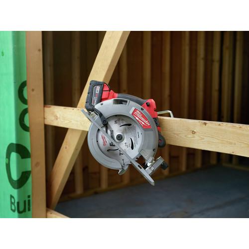 Milwaukee 2731-21 M18 FUEL Lithium-Ion 7-1/4 in. Circular Saw Kit - Image 9