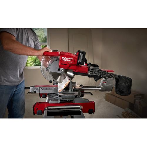 Factory Reconditioned Milwaukee 2734-81HD M18 FUEL 9.0 Ah Cordless Lithium-Ion 10 in. Dual Bevel Sliding Compound Miter Saw - Image 3