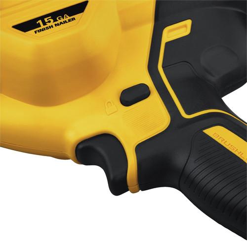 DEWALT 20V MAX XR 15 Gauge Angled Finish Nailer (Tool Only) - DCN650B - Image 5