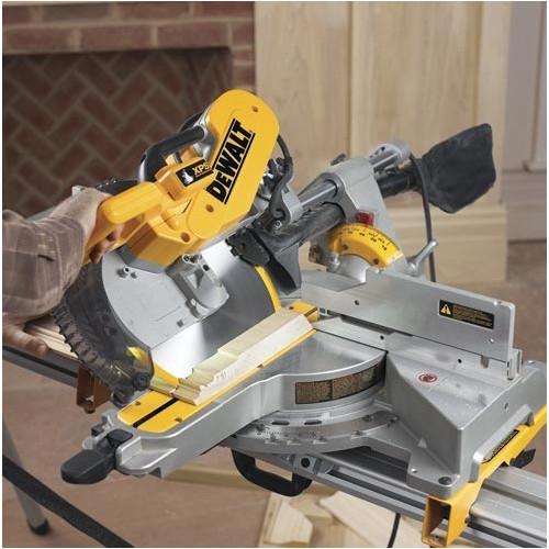 DEWALT 12 in. Double Bevel Sliding Compound Miter Saw - DWS780 - Image 7