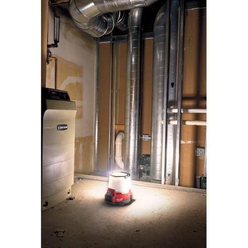 Milwaukee 2146-20 M18 Lithium-Ion Radius LED Compact Site Light with One Key (Tool Only) - Image 4