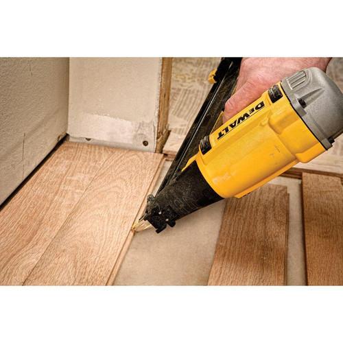 DEWALT Precision Point 15-Gauge 2-1/2 in. DA Style Finish Nailer - DWFP72155 - Image 4