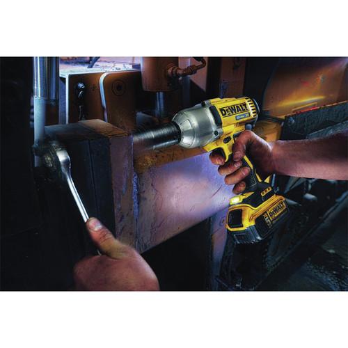 DEWALT 20V MAX XR Cordless Lithium-Ion 1/2 in. Brushless Detent Pin Impact Wrench with 2 Batteries - DCF899P2 - Image 6
