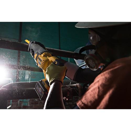 DEWALT FlexVolt 60V MAX Cordless Lithium-Ion Reciprocating Saw Kit with Batteries - DCS388T2 - Image 4