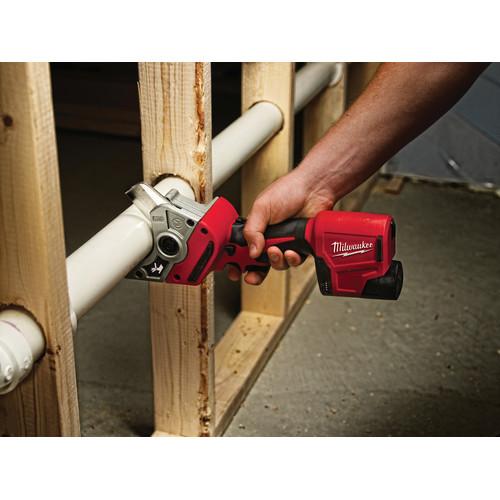 Milwaukee 2470-21 M12 12V Cordless Lithium-Ion PVC Shear Kit - Image 7